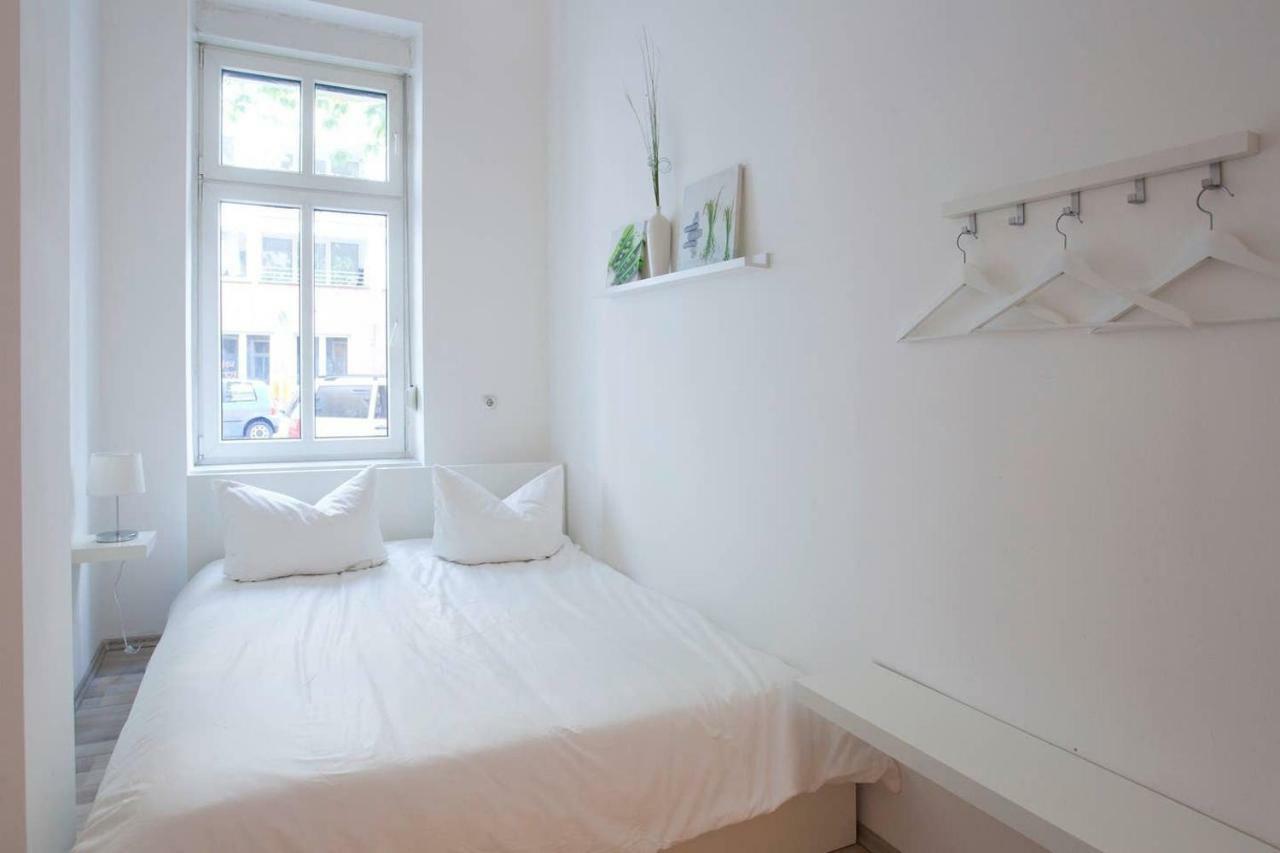 The Hidden Pearl Apartment Berlin Bagian luar foto